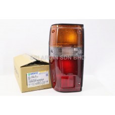 Toyota Hilux RN55 RN65 84-87 Tail Lamp - Black Frame [ 1 PC Left / Right ]